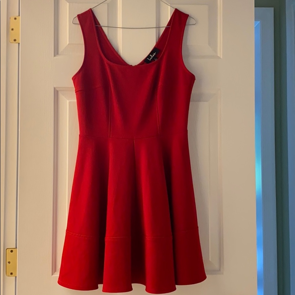 Red dress** Bundle 5+ items and name your offer!!! 💖💞